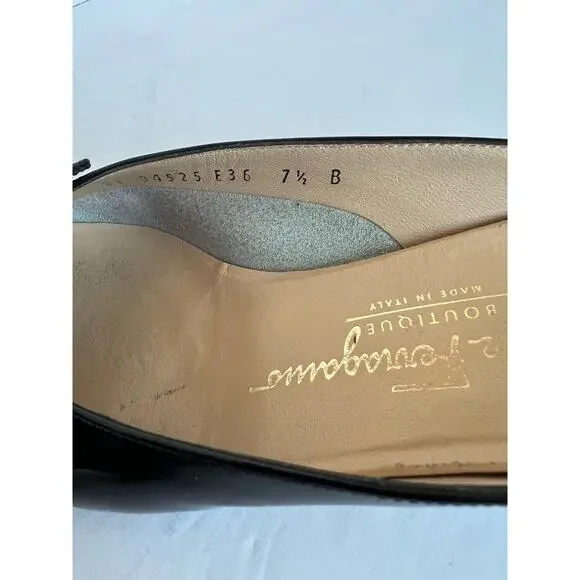 Salvatore Ferragamo Black Patent Leather Bow Open Toe Mule Slide Sandals Sz 7.5B - Picture 9 of 10